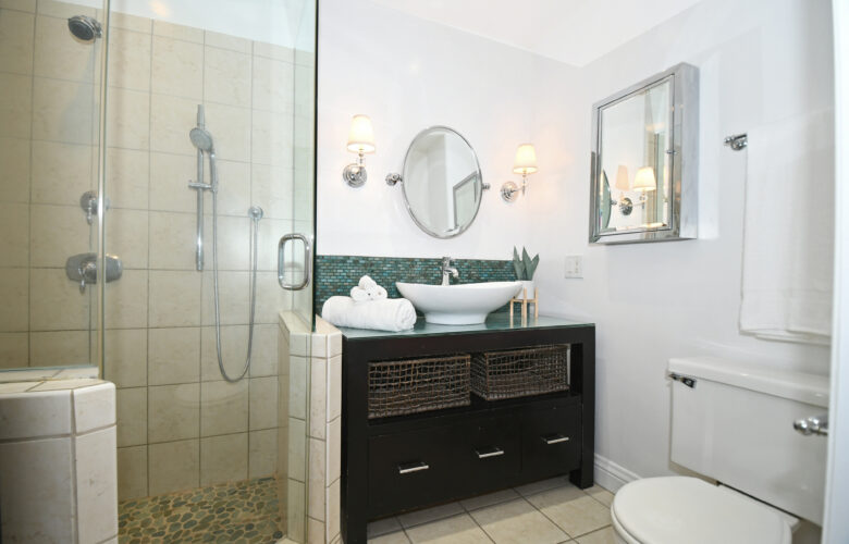 6275 Canterbury Dr., #307, Culver City, CA 90230