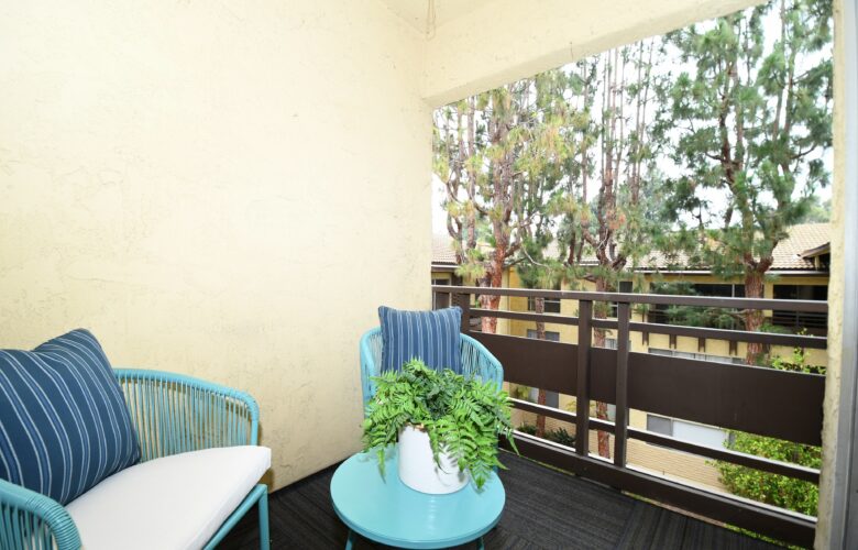 6275 Canterbury Dr., #307, Culver City, CA 90230