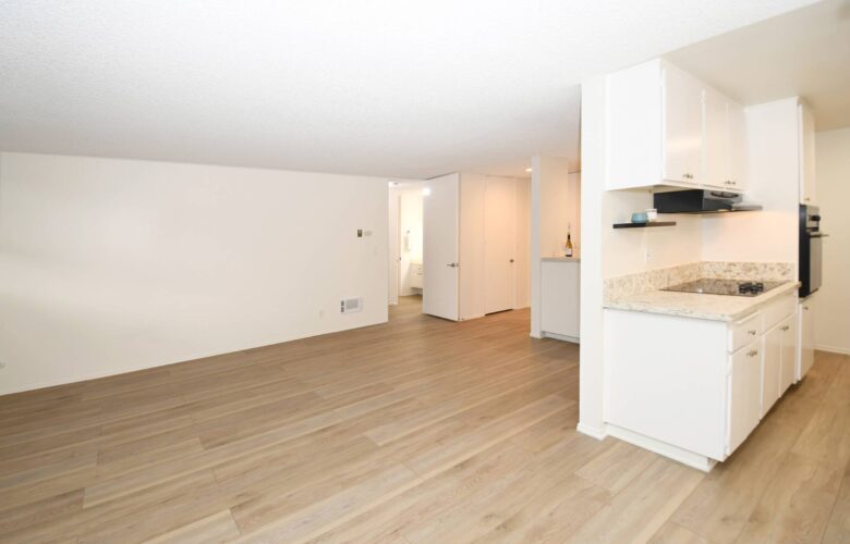 Delightful Property with Elegant New Flooring