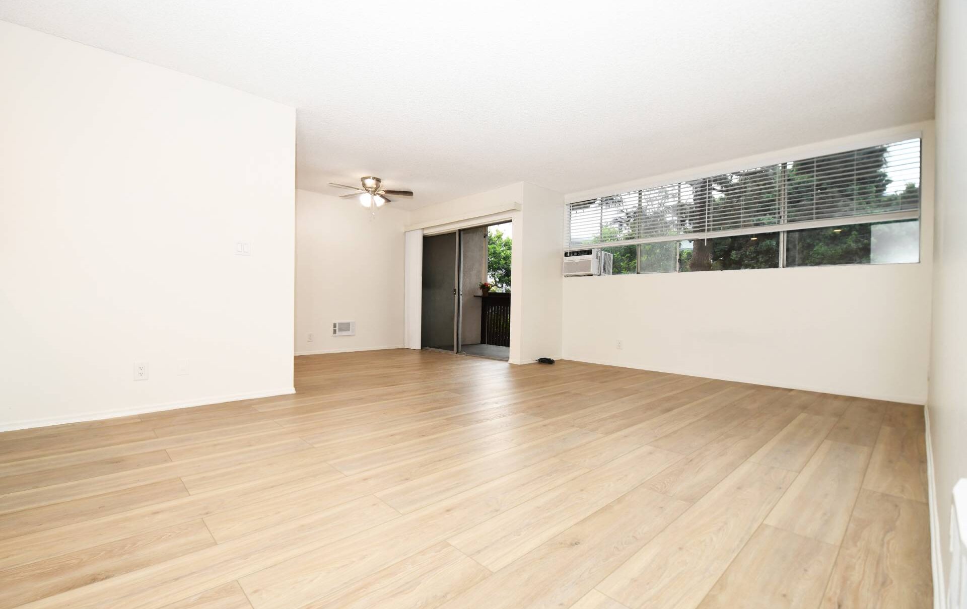 Delightful Property with Elegant New Flooring