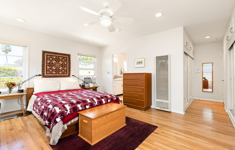 8301 Winsford Ave., Los Angeles, CA 90045