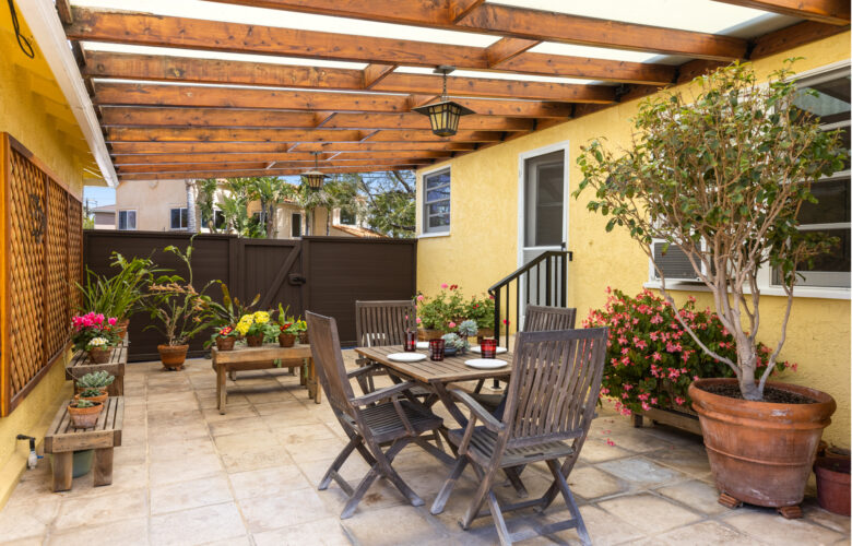 8301 Winsford Ave., Los Angeles, CA 90045