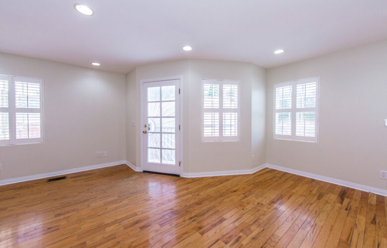 10732 Westminster Ave., Los Angeles, CA 90034