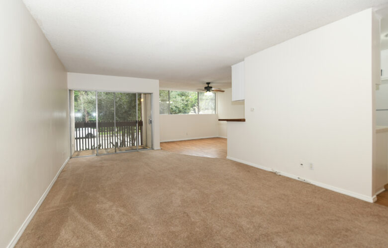 6000 Canterbury Dr., #D111, Culver City, CA 90230