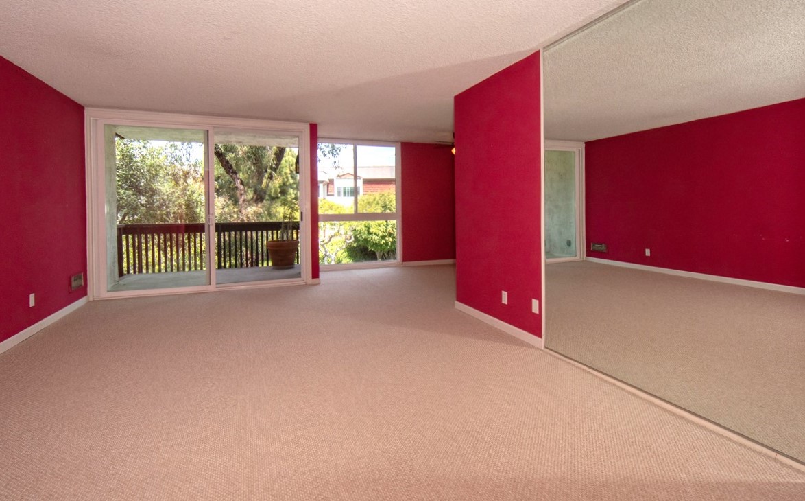 5650 Sumner Way, #207, Culver City, CA 90230