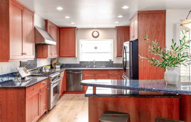 7842 Truxton Ave., Los Angeles, CA 90045