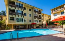 5600 Kensington Way., #206, Culver City, CA 90230