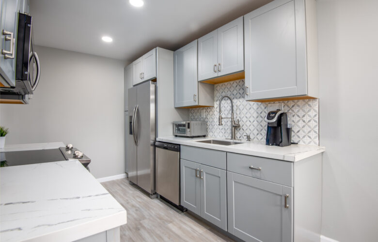 5950 Canterbury Dr., #C305, Culver City, CA 90230