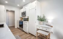 5600 Kensington Way., #206, Culver City, CA 90230