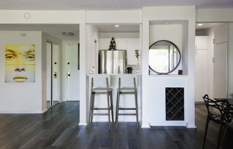 6225 Canterbury Dr., #311, Culver City, CA 90230