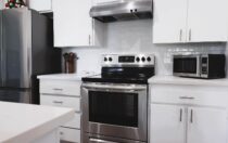 6225 Canterbury Dr., #311, Culver City, CA 90230