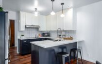 6124 Buckingham Pkwy., #202, Culver City, CA 90230