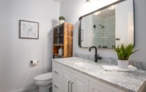 6124 Buckingham Pkwy., #202, Culver City, CA 90230