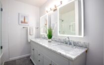 6124 Buckingham Pkwy., #202, Culver City, CA 90230