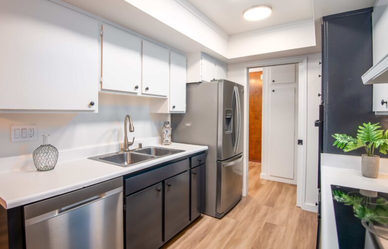 5870 Green Valley Cir., #130, Culver City, CA 90230