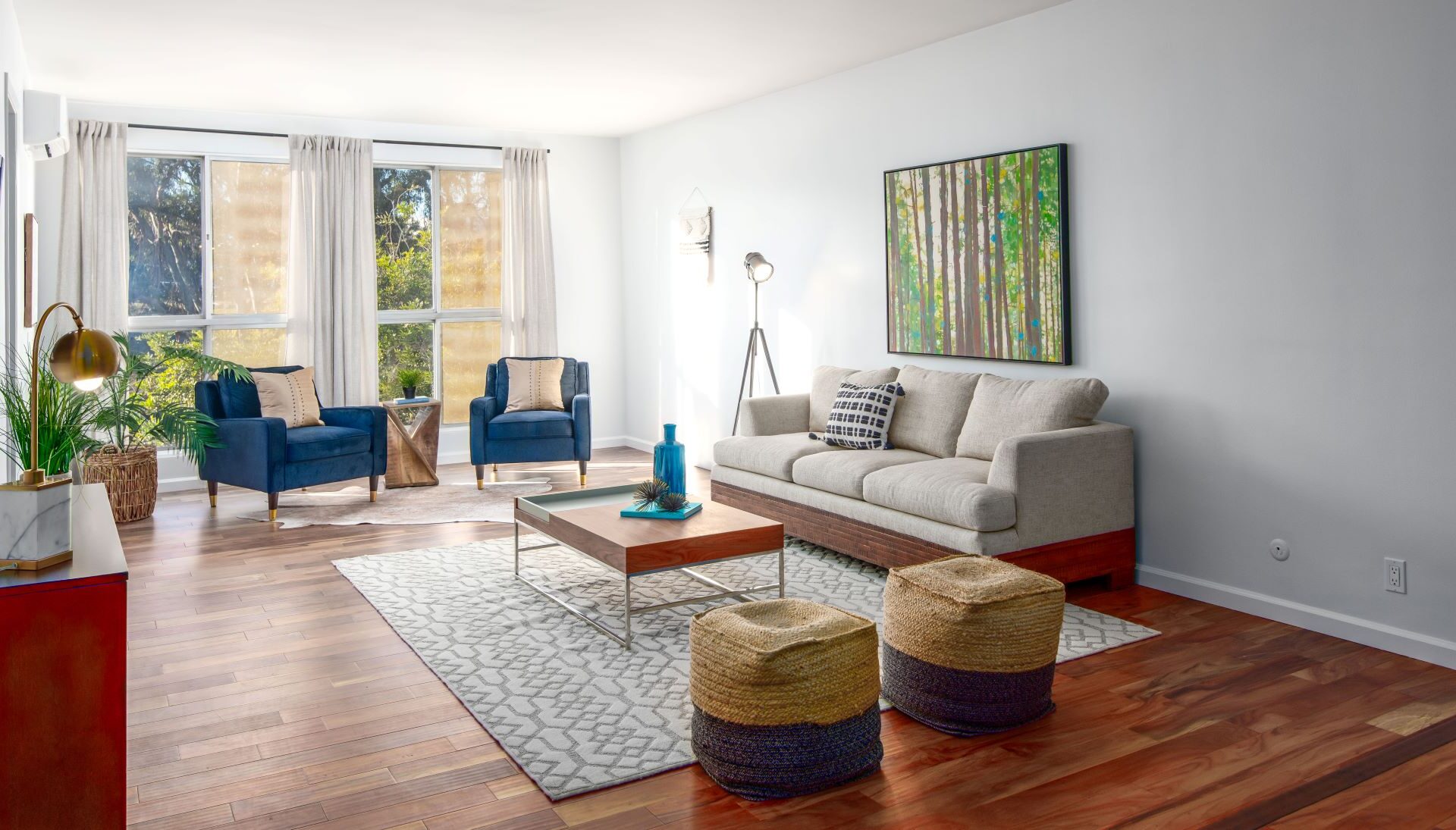 6124 Buckingham Pkwy., #202, Culver City, CA 90230