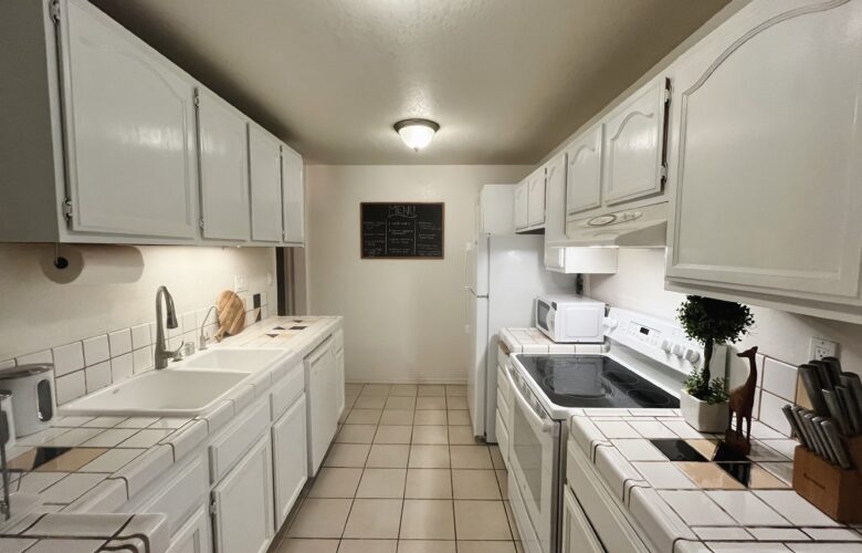 5950 Canterbury Dr., #C211, Culver City, CA 90230