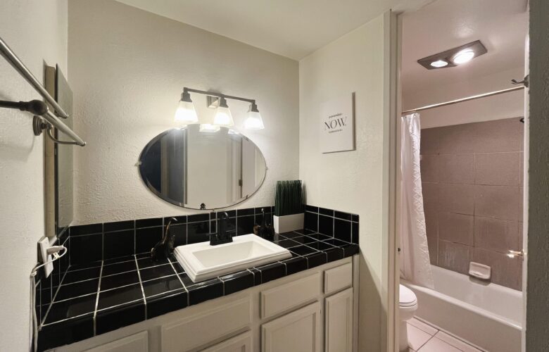 5950 Canterbury Dr., #C211, Culver City, CA 90230