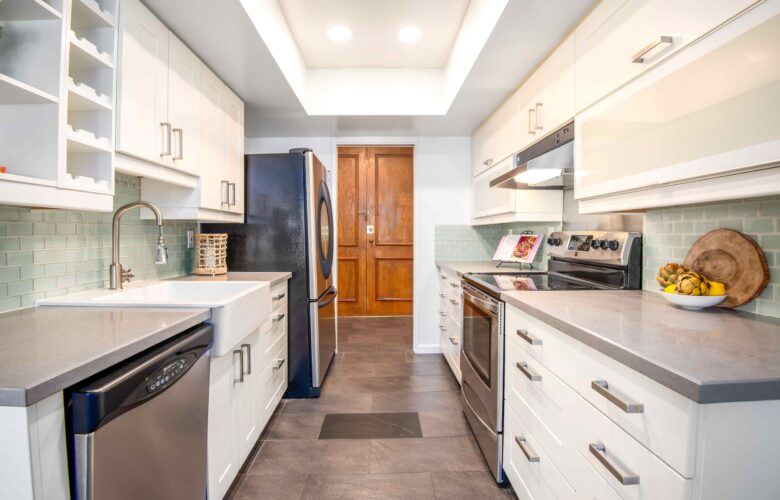 5970 Green Valley Cir., #302, Culver City, CA 90230