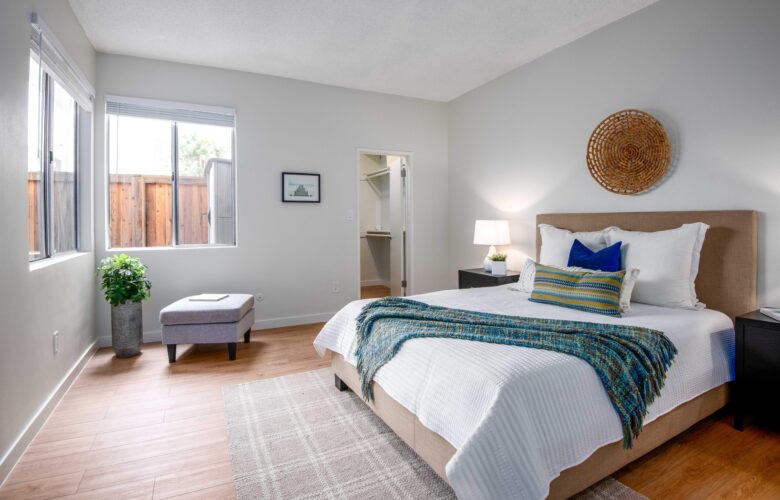 6150 Buckingham Pkwy., #107 Culver City, CA 90230