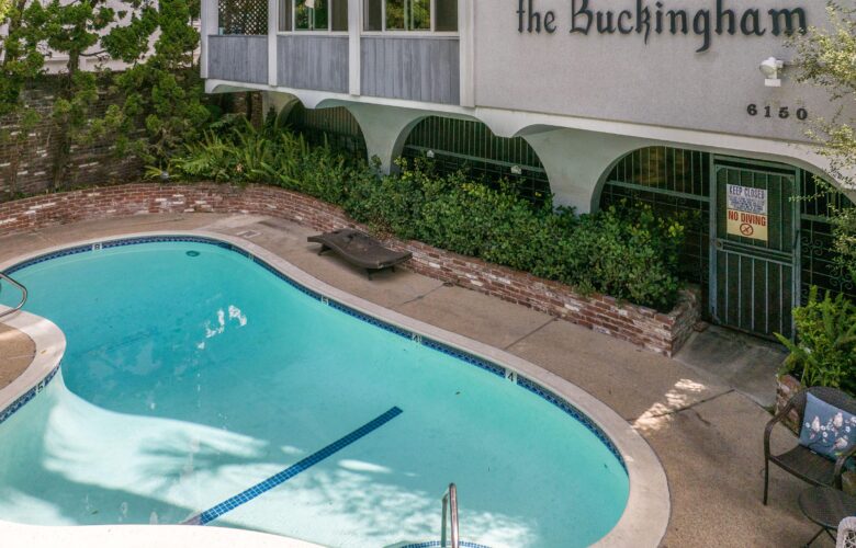 6150 Buckingham Pkwy., #107 Culver City, CA 90230