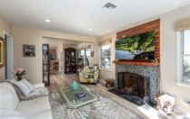 6727 W. 88th St., Los Angeles, CA 90045