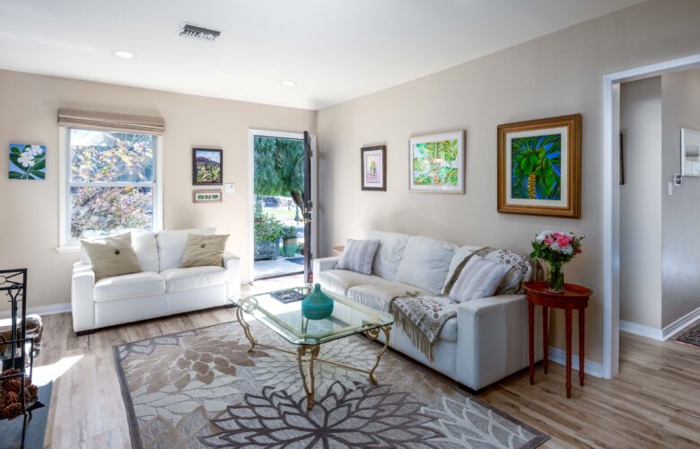 6727 W. 88th St., Los Angeles, CA 90045