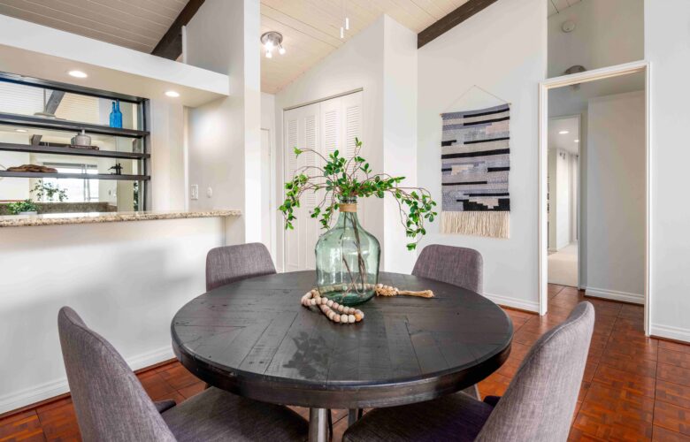 6425 Green Valley Cir., #300, Culver City, CA 90230