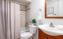 6425 Green Valley Cir., #300, Culver City, CA 90230