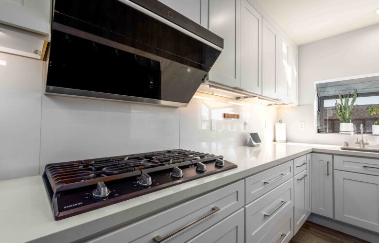 5848 Canterbury Dr., Culver City, CA 90230