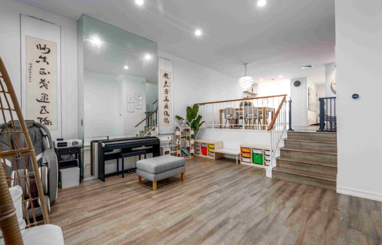 5848 Canterbury Dr., Culver City, CA 90230