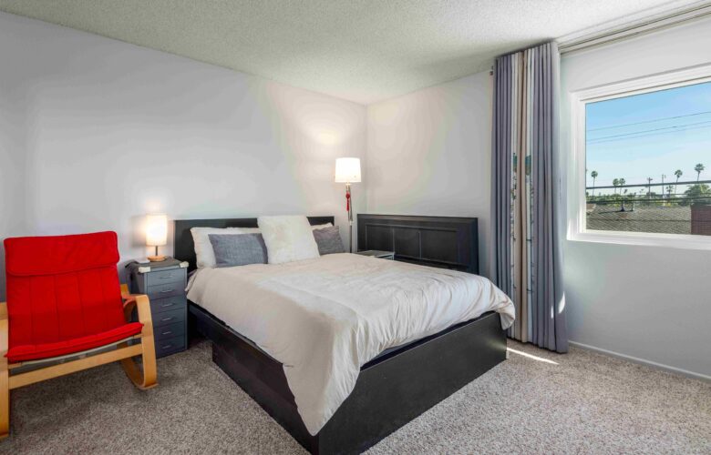 5848 Canterbury Dr., Culver City, CA 90230