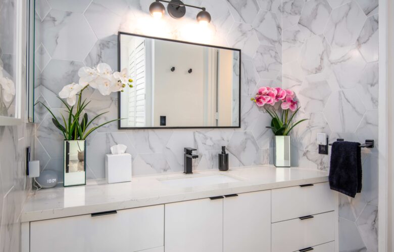 6000 Canterbury Dr., #D114, Culver City, CA 90230