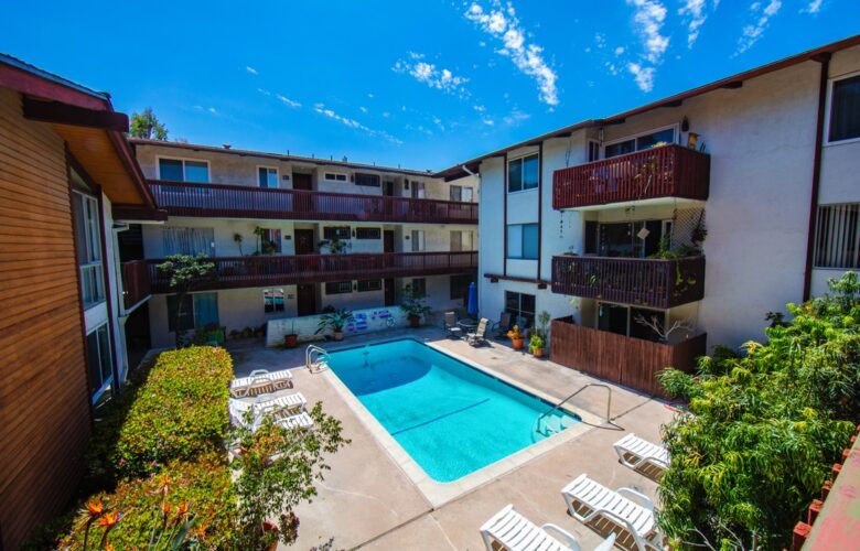 5650 Sumner Way, #102, Culver City, CA 90230